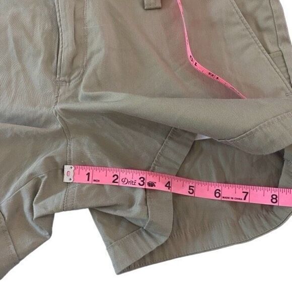 Under Armour shorts tan and purple size 10 - Picture 4 of 6